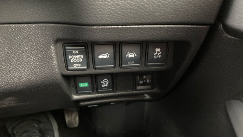 Nissan X-Trail 1.7 dCi N-Connecta 5dr CVT Diesel Station Wagon